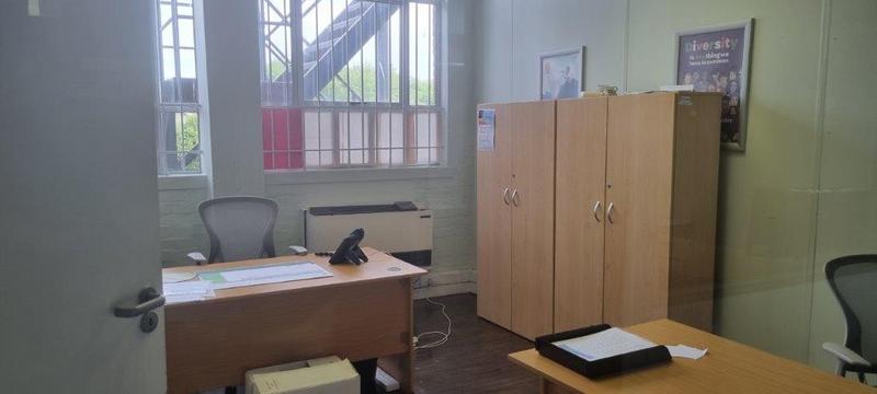 To Let commercial Property for Rent in Mowbray Western Cape